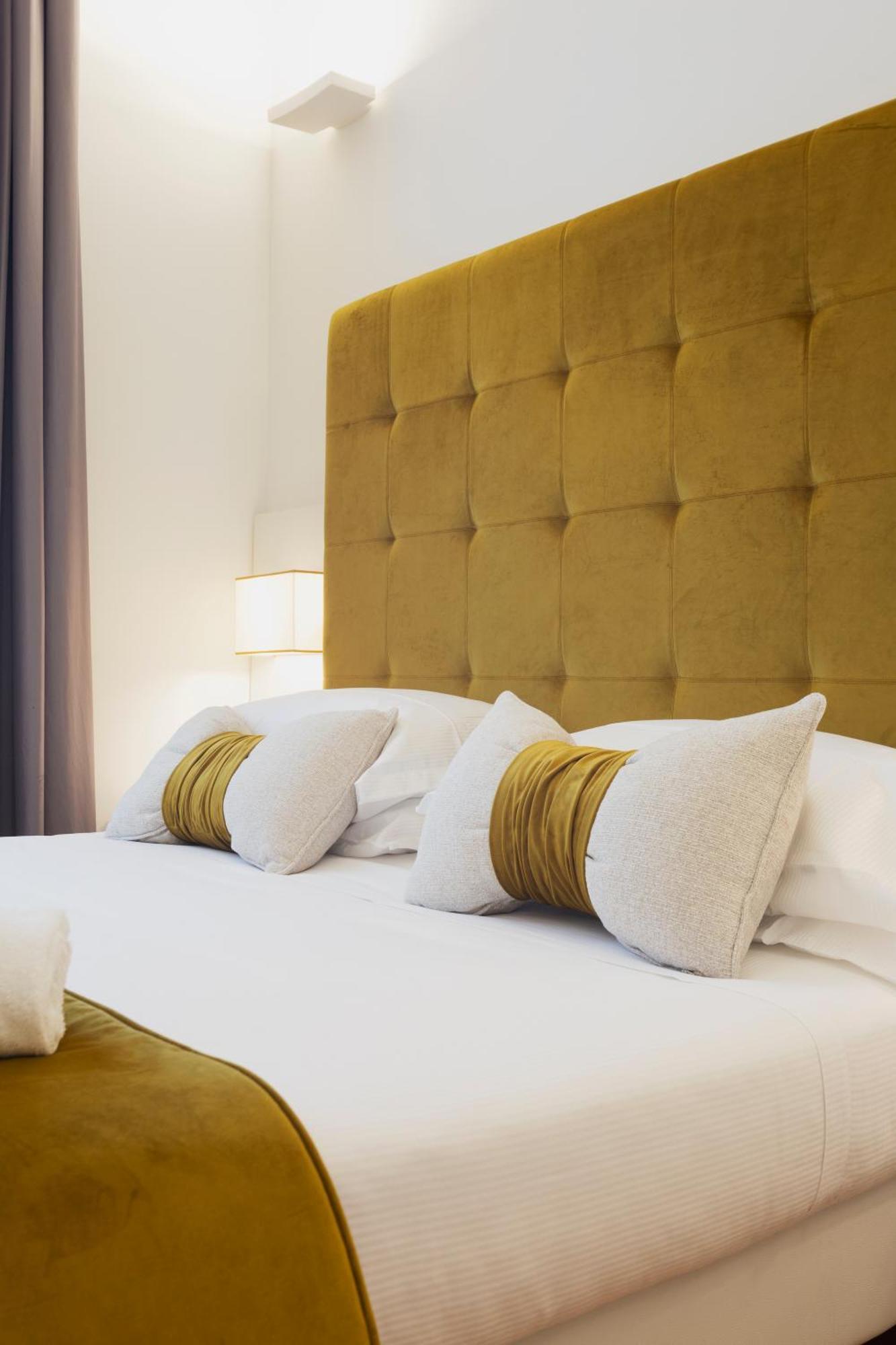 History Suite Essence Rome Exterior photo